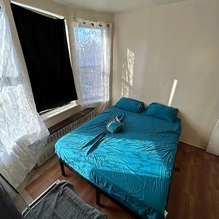 Lovely 2Bd 1Br Apt Ню Йорк Екстериор снимка