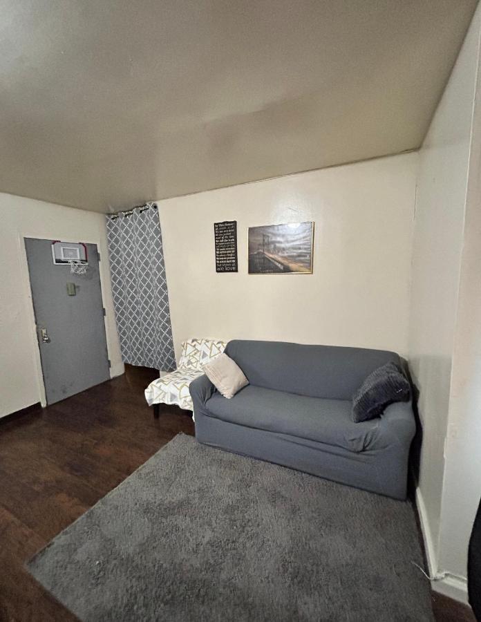 Lovely 2Bd 1Br Apt Ню Йорк Екстериор снимка